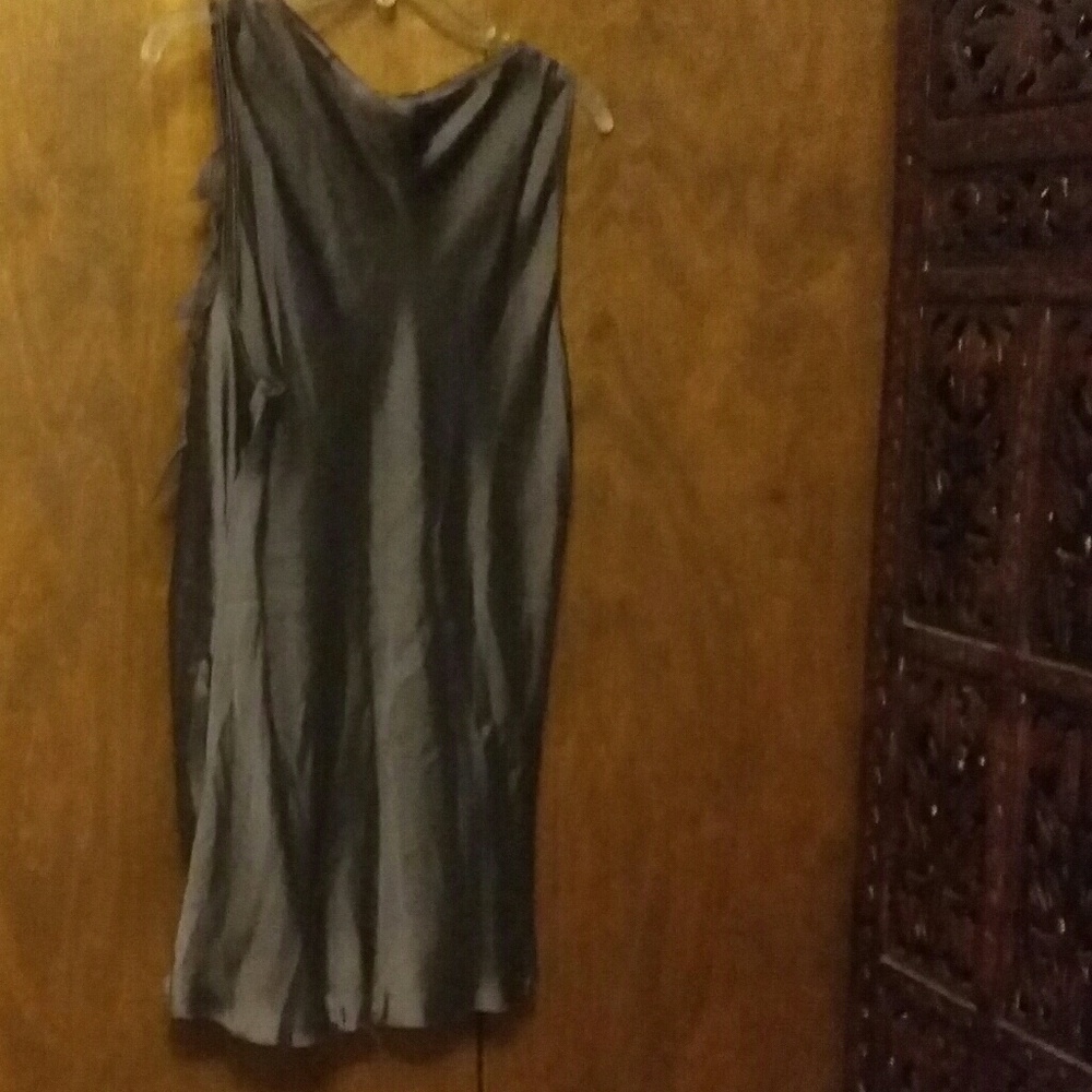SPENCE GREY RUFFLE TANK - NWT - Picture 3 of 8